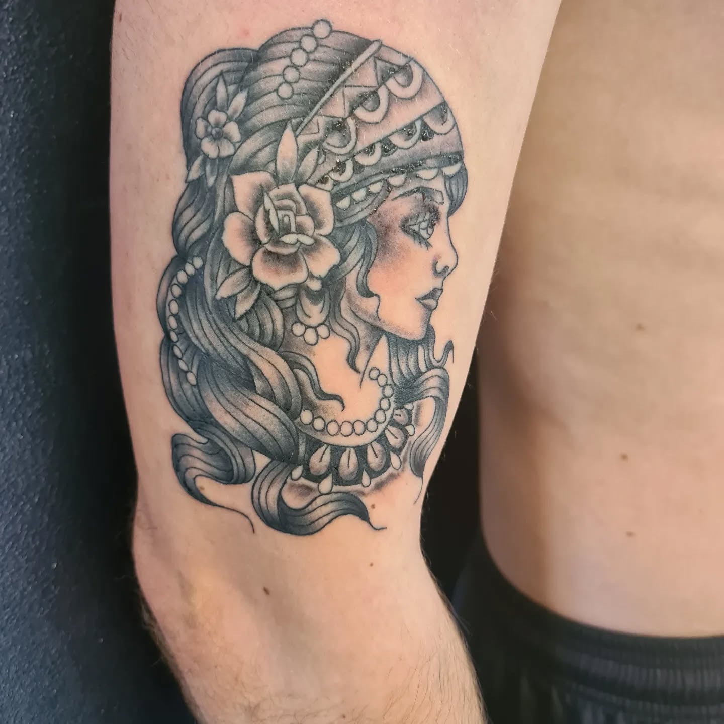 salon de tatouage thorigne fouillard