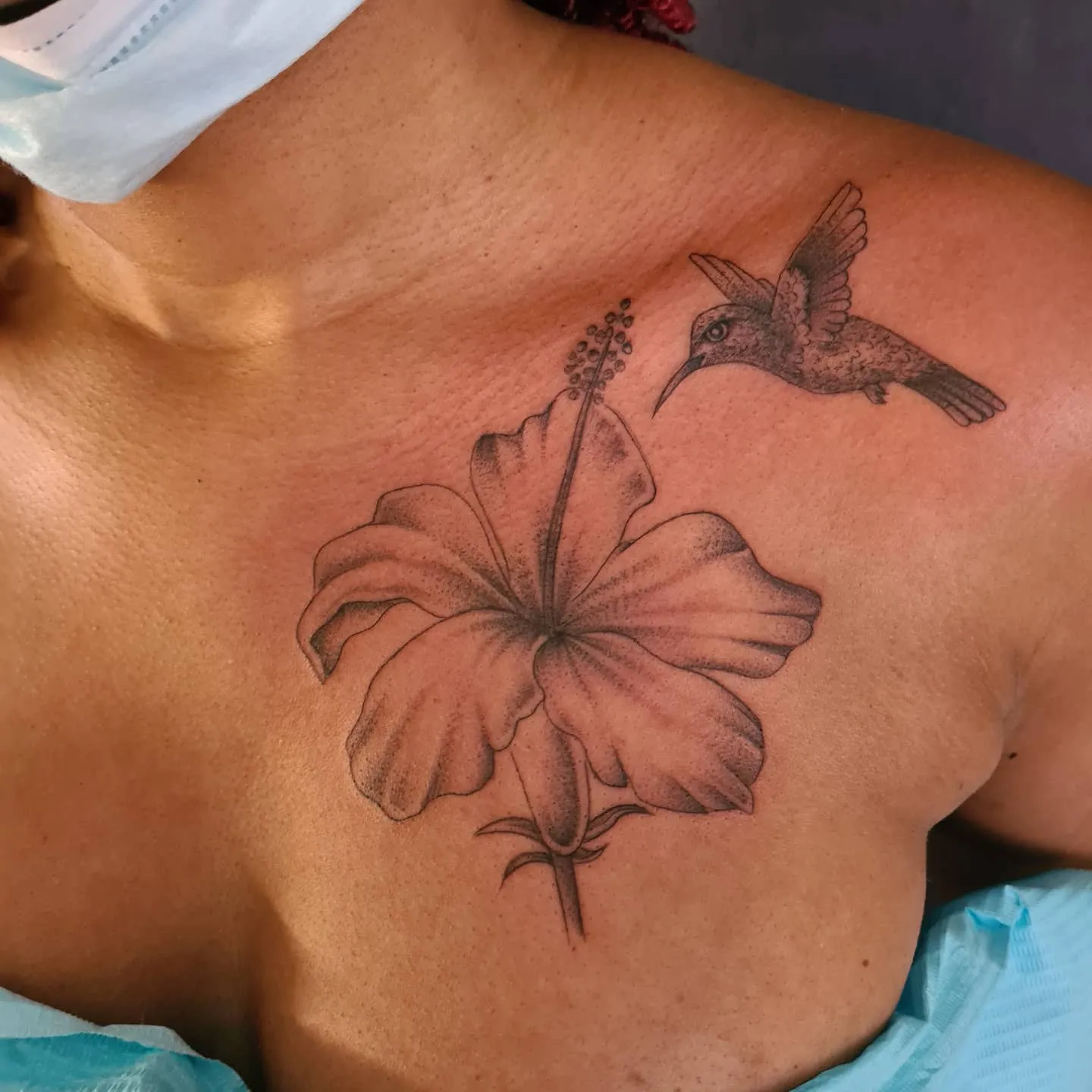 tatoueur couleur saint jacques de la lande