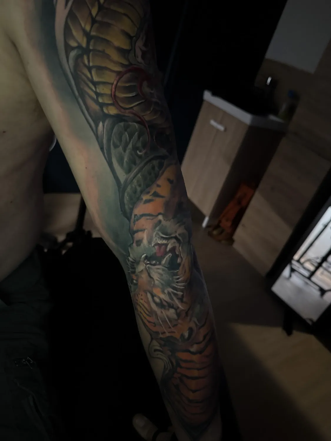 tatoueur minimaliste cesson sevigne