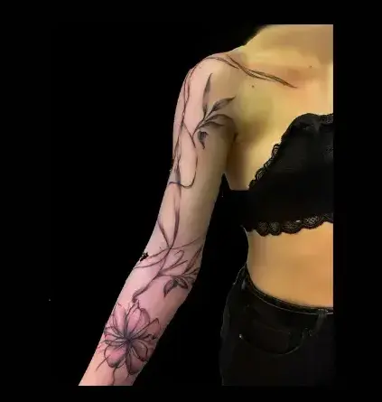 tatoueur minimaliste Montgermont-2