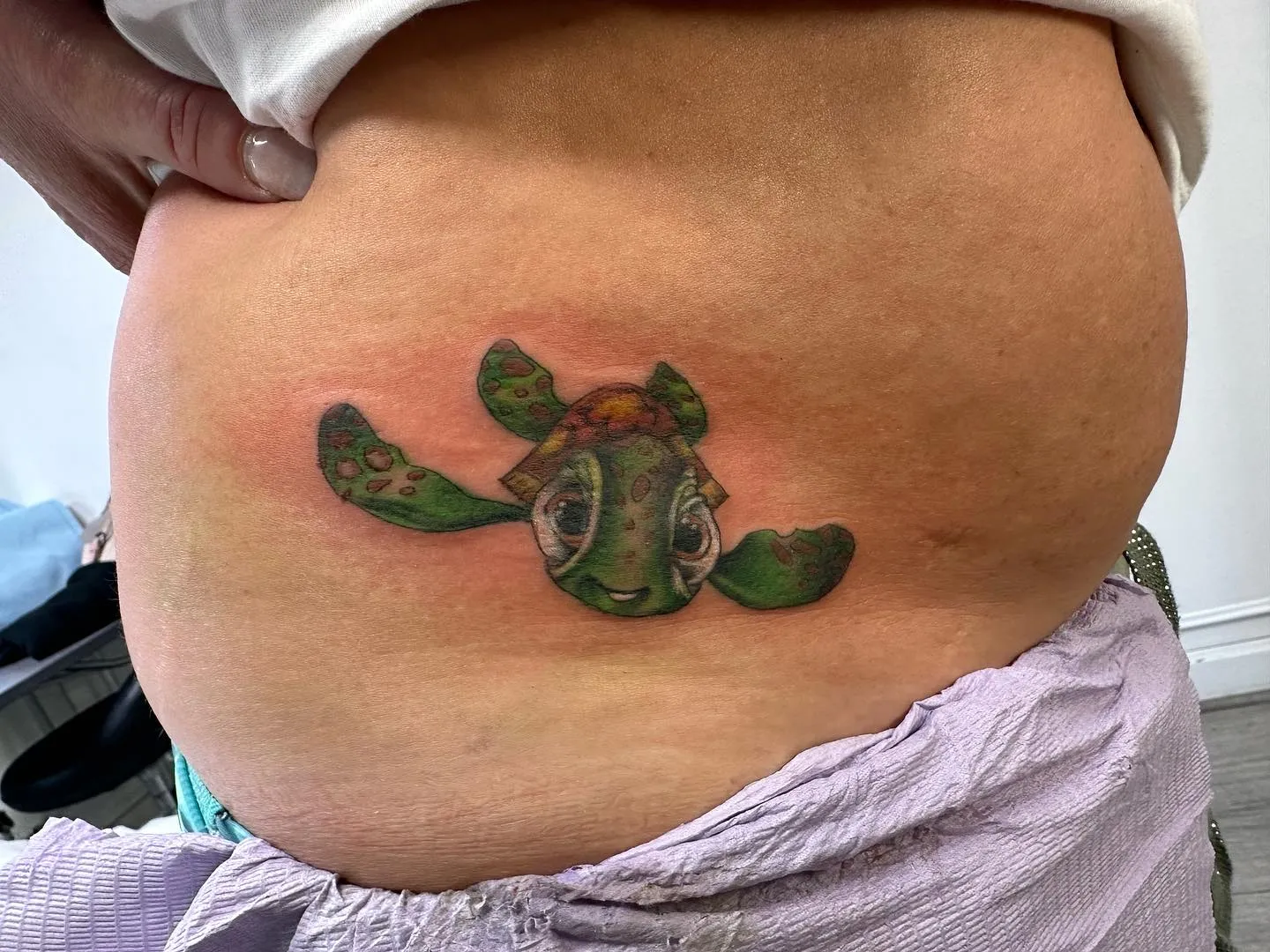 tatoueur minimaliste montgermont