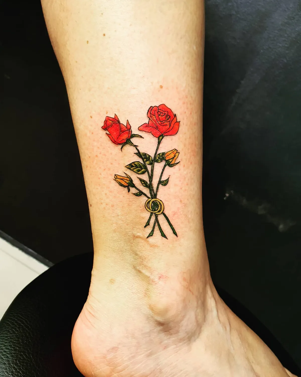 tatoueur minimaliste rennes centre