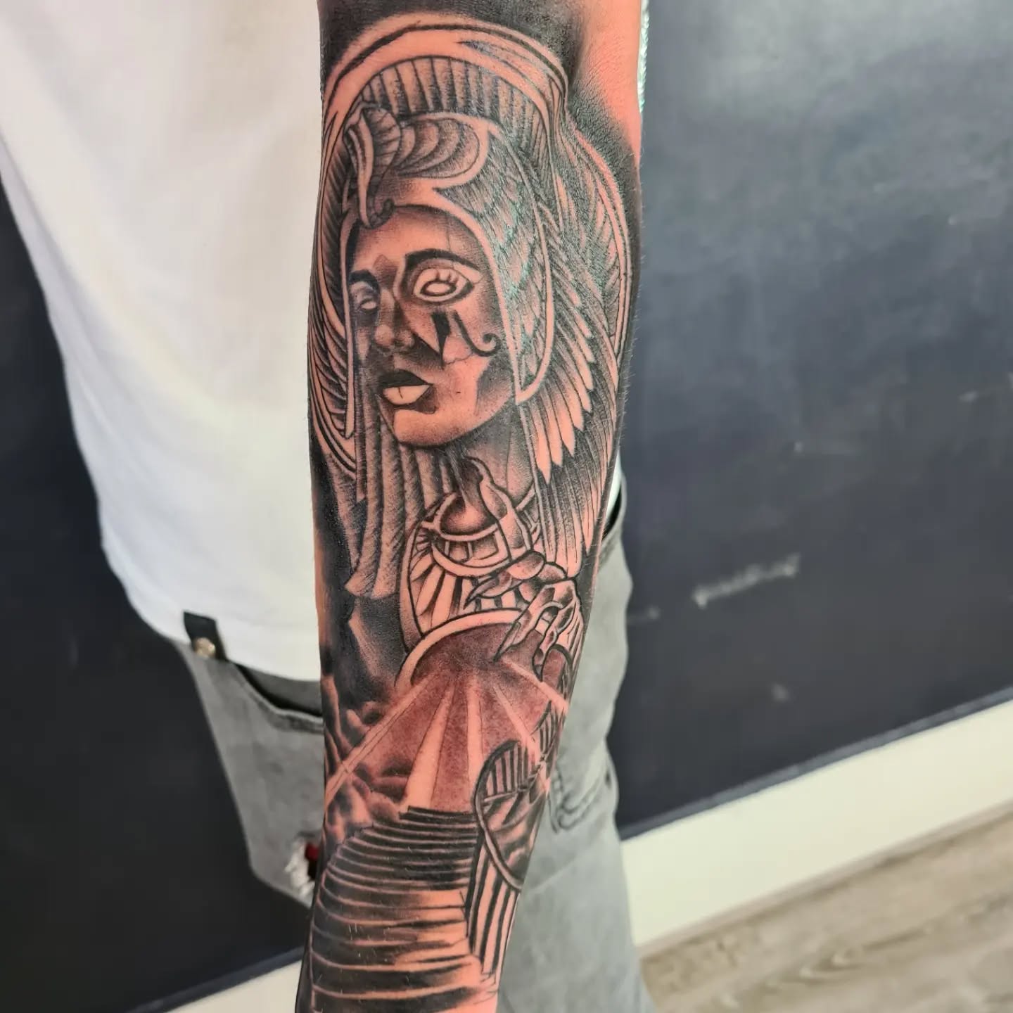 tatoueur realiste chantepie